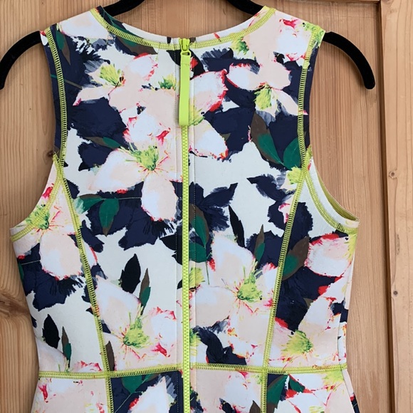 J Crew Neon Lime Acid 🥝 Green Trim Flower Floral Scuba Dress Blue Pink Ivory 🌴 - Picture 12 of 16